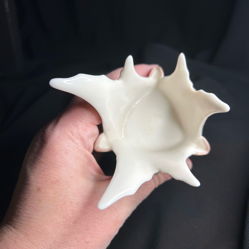 FRANZ VTG Porcelain Papillon Butterfly Tea light Holder. Mint condition - Picture 4 of 9